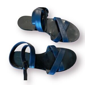Avec Moderacion wraparound Strappy Blue Sandals Flats euro 38 us 8